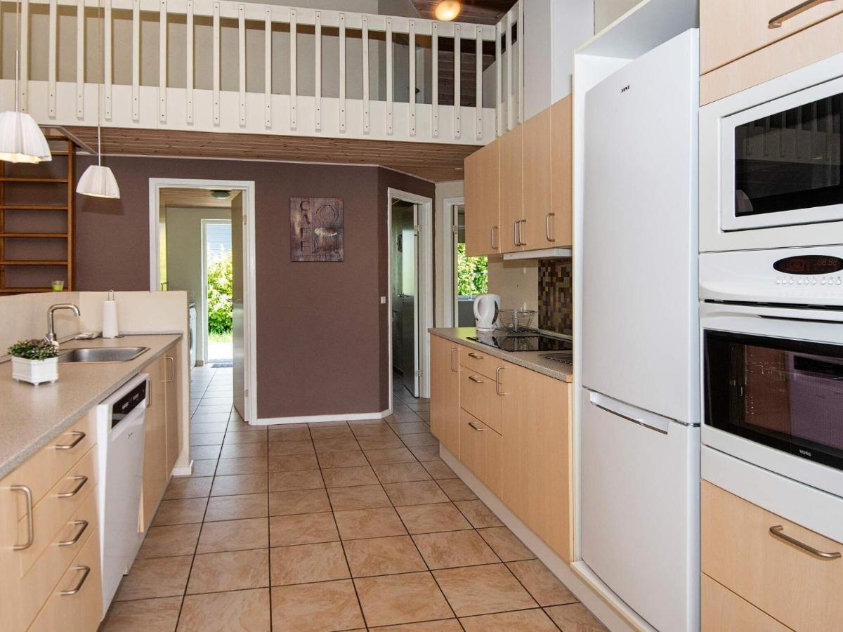 12 Person Holiday Home In Aabenraa Loddenhoj Экстерьер фото